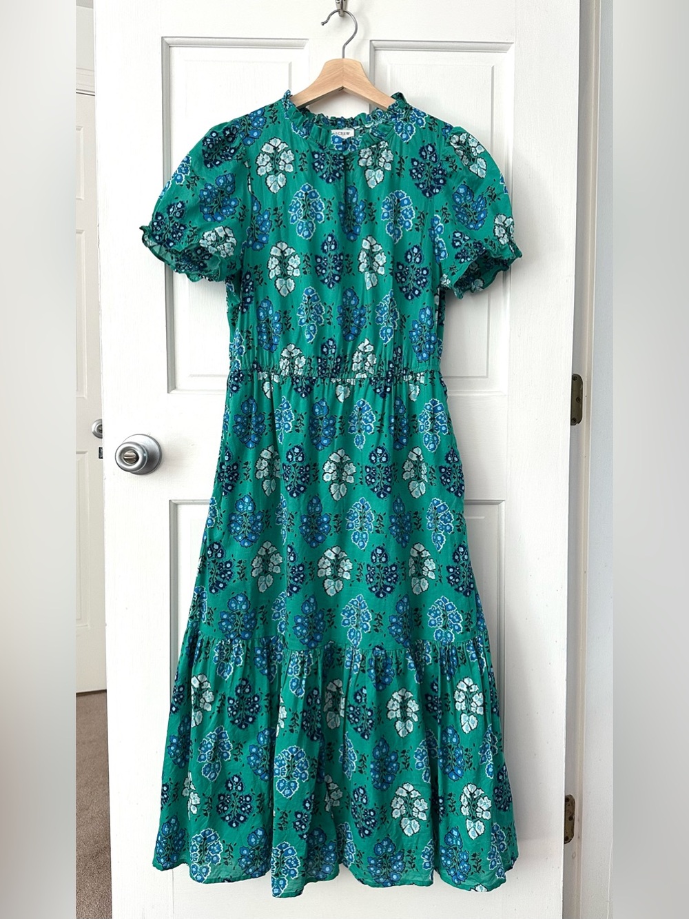 J. CREW Printed Ruffleneck Puff-Sleeve Midi Dress in Dublin Green Multi Size 8